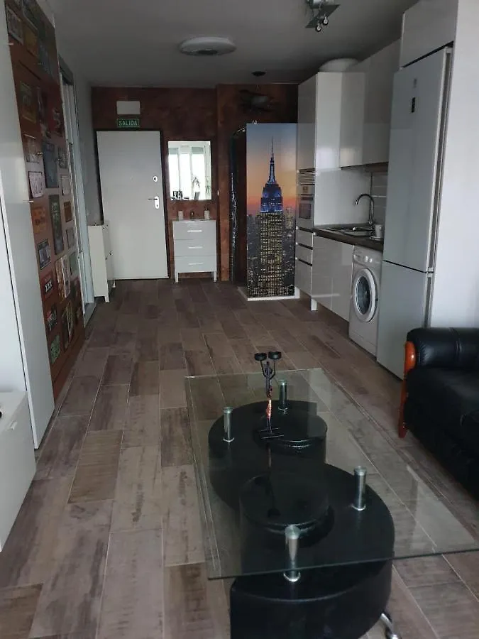Apartamento Nuevo Estudio, recién reformado, Wifi, Centro de Torremolinos