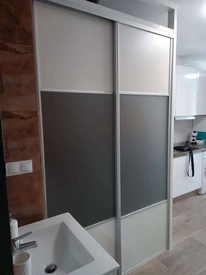 Apartamento Nuevo Estudio, recién reformado, Wifi, Centro de Torremolinos